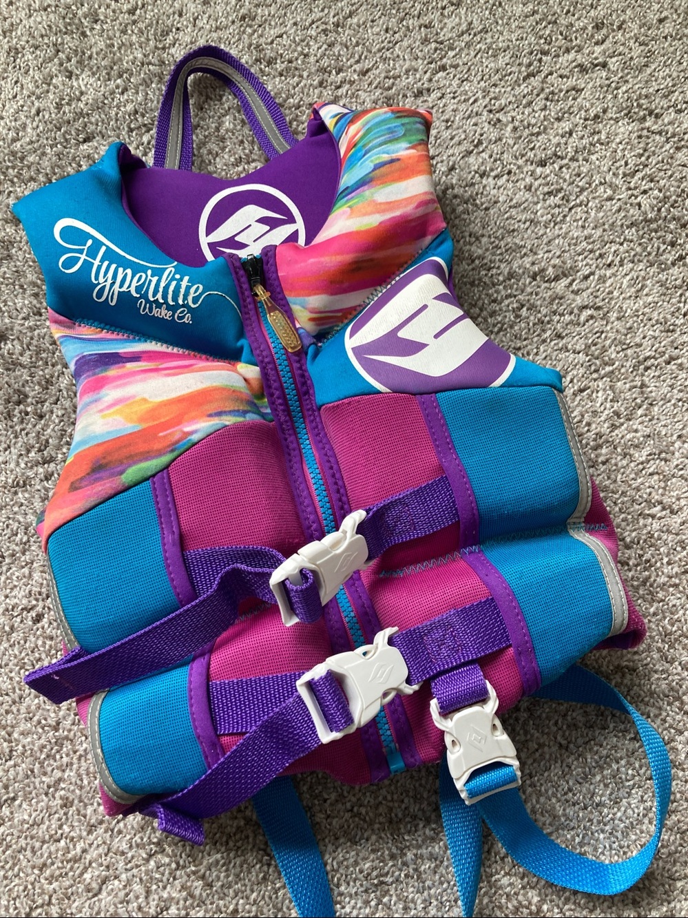 Hyperlite Wake Co Pro V childs life jacket 30-50 lbs